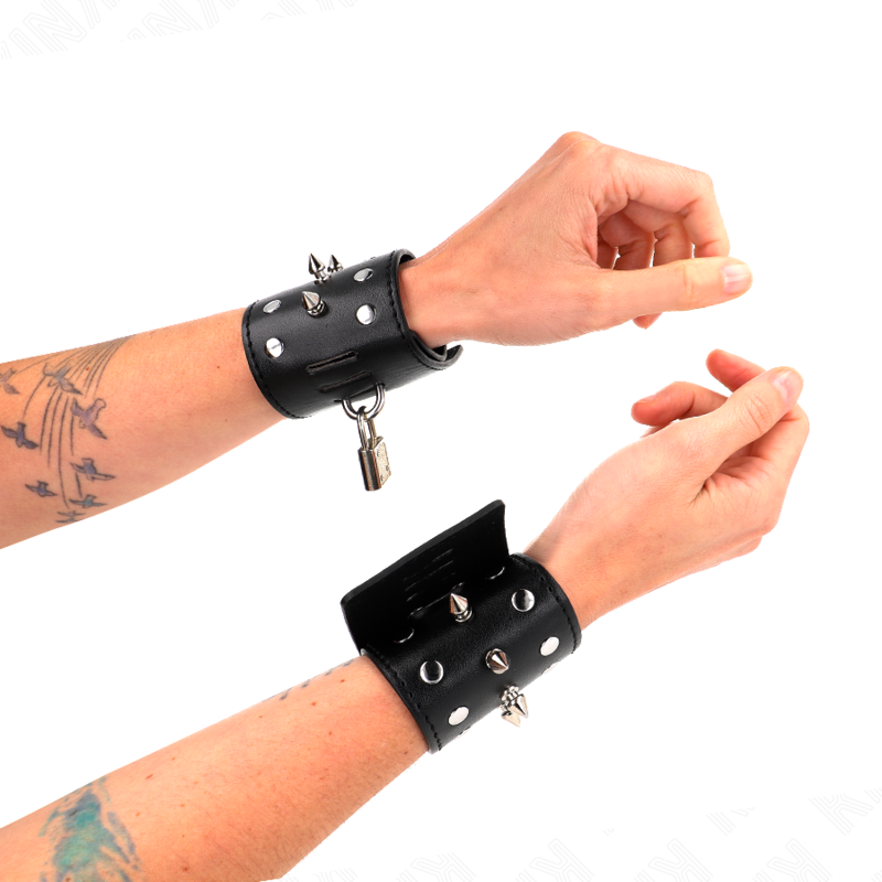 Bracelets BDSM Punk à Pointes 25x6cm - KINK - KINK WRIST RESTRAINT
